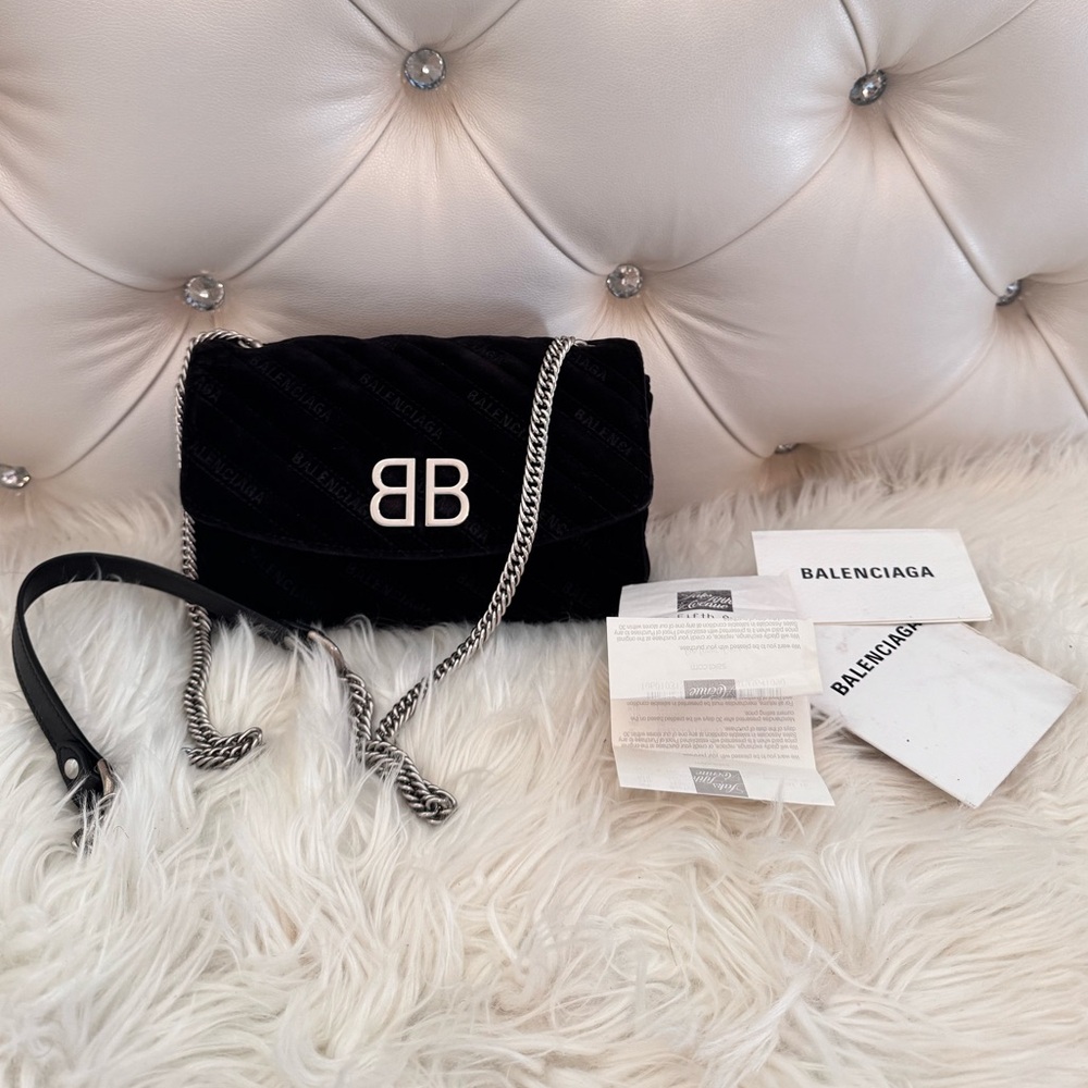 Balenciaga BB Chain Round Shoulder Quilted Velvet Bag